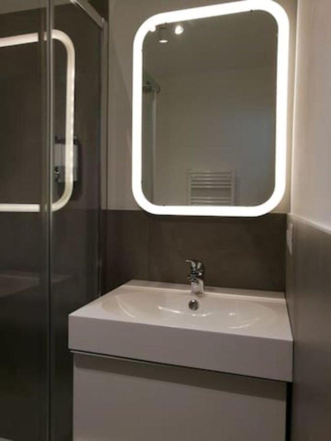 Appartamento Con Grande Terrazzo In Via Lomellina - Lome 527 밀라노 외부 사진